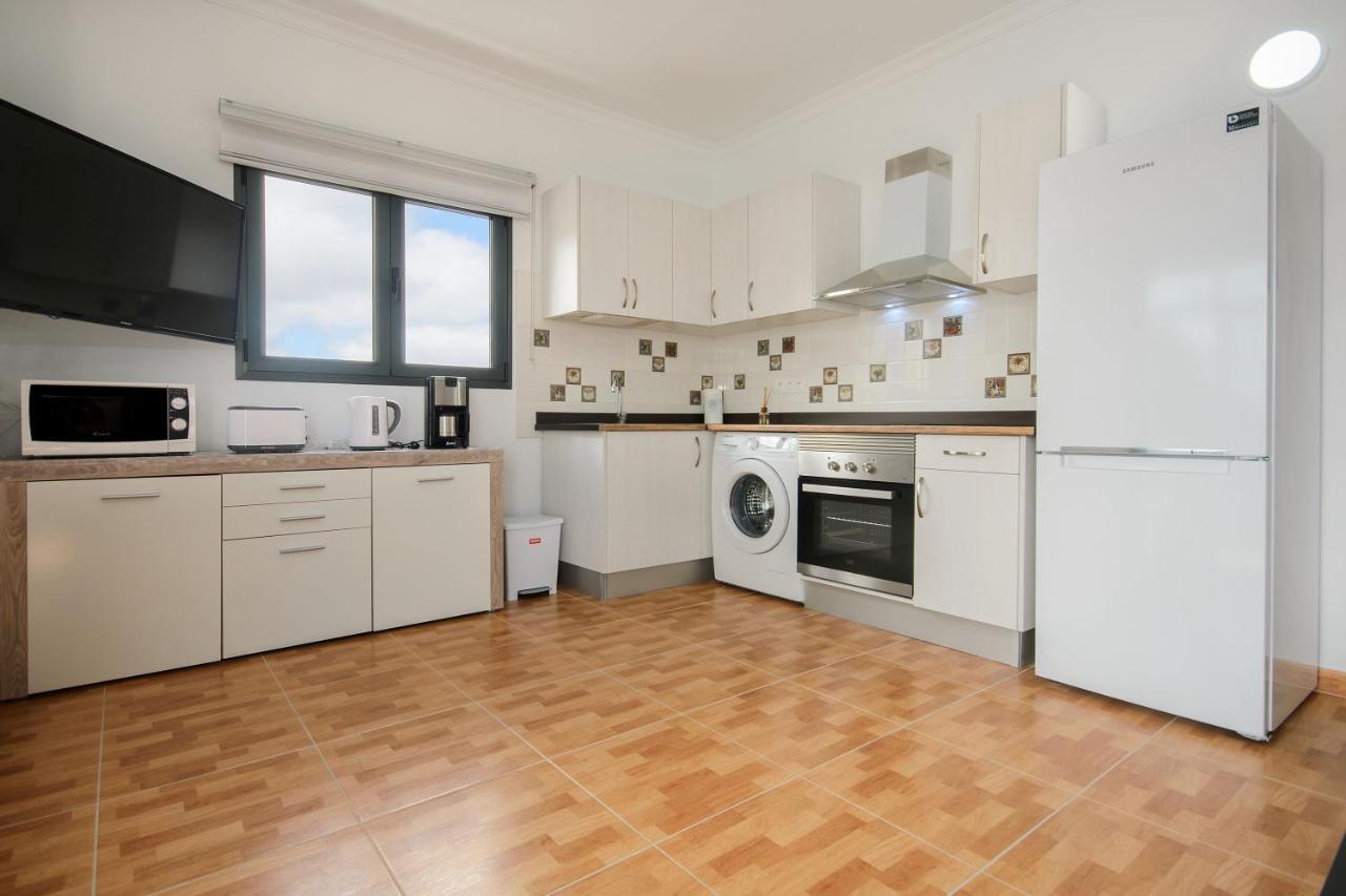 Apartamento Ye Haría Exterior foto